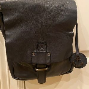Harbour 2nd black leather crossbody(adjustable)